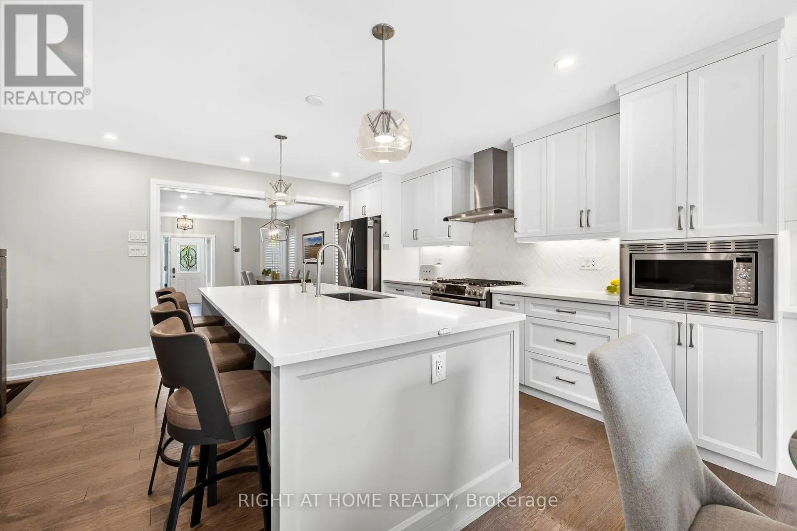 12 FIDDLEHEAD CRESCENT