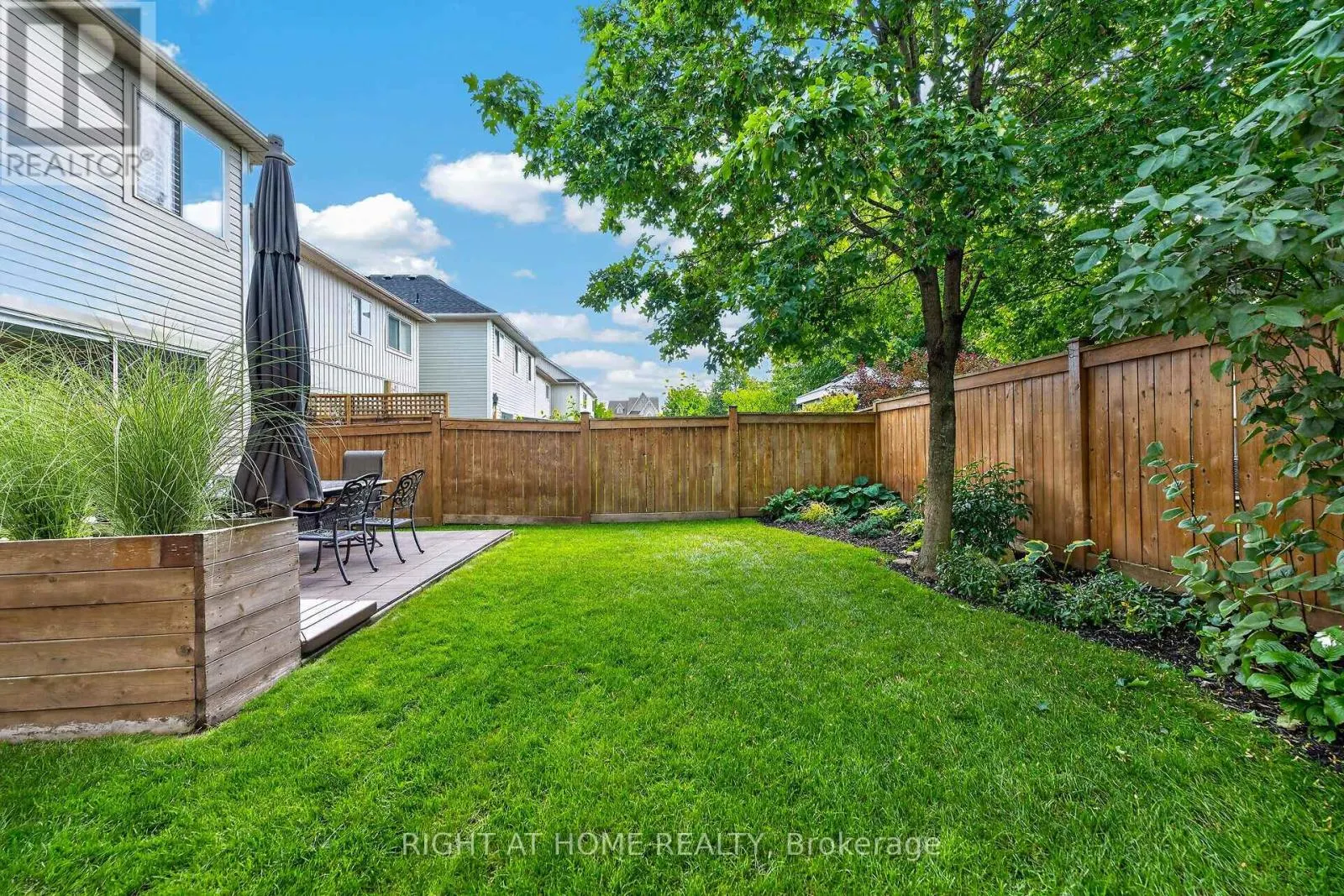 12 FIDDLEHEAD CRESCENT