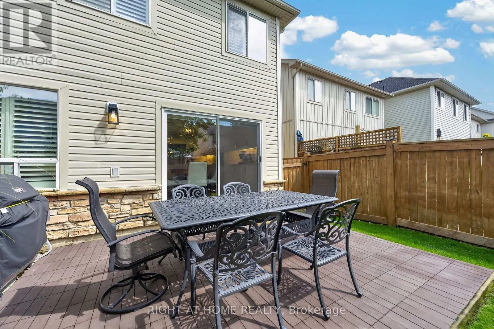 12 FIDDLEHEAD CRESCENT