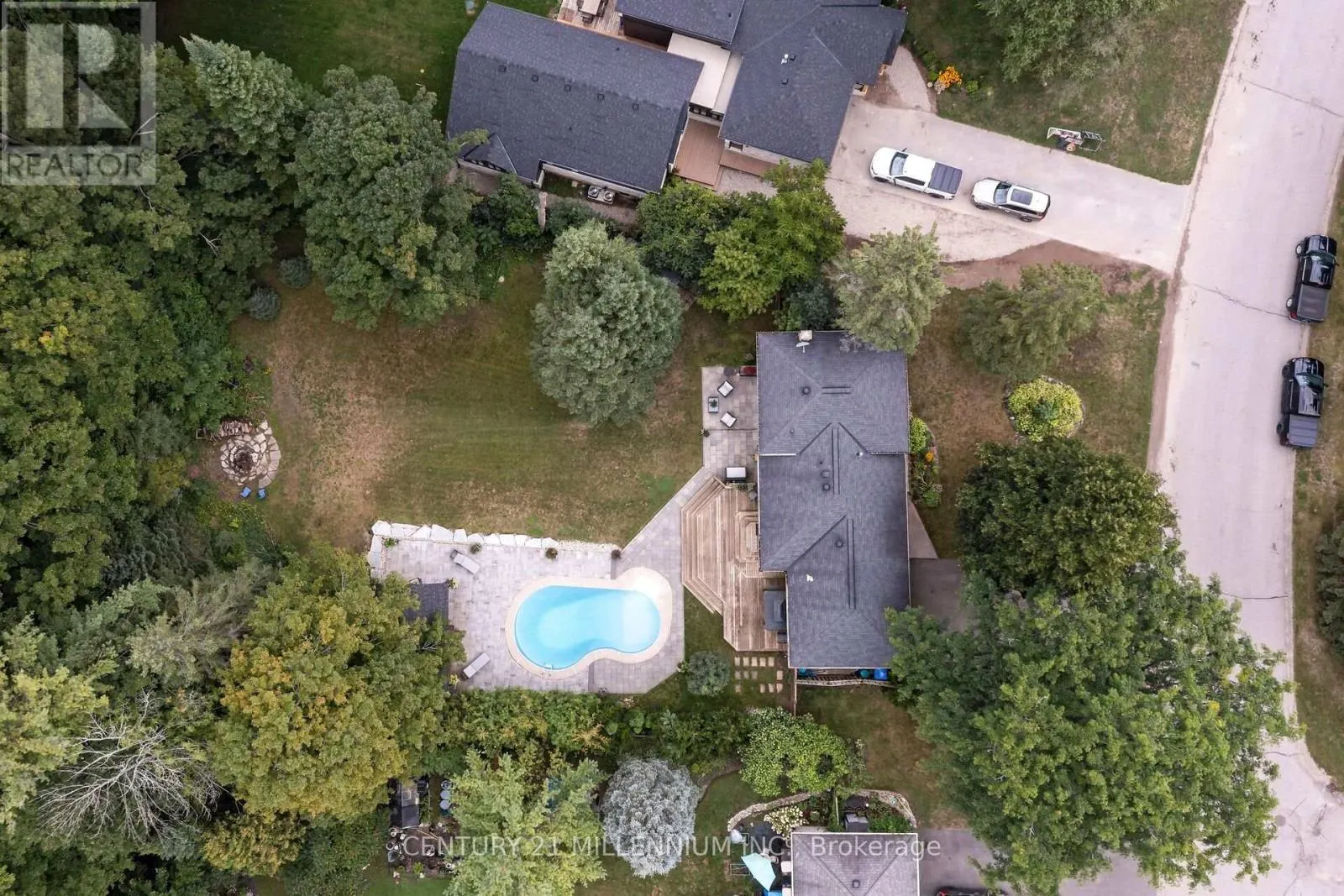17 ERIN HEIGHTS DRIVE
