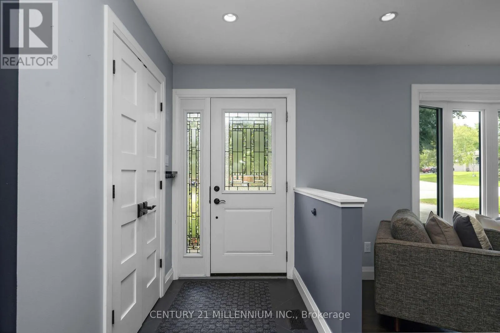 17 ERIN HEIGHTS DRIVE