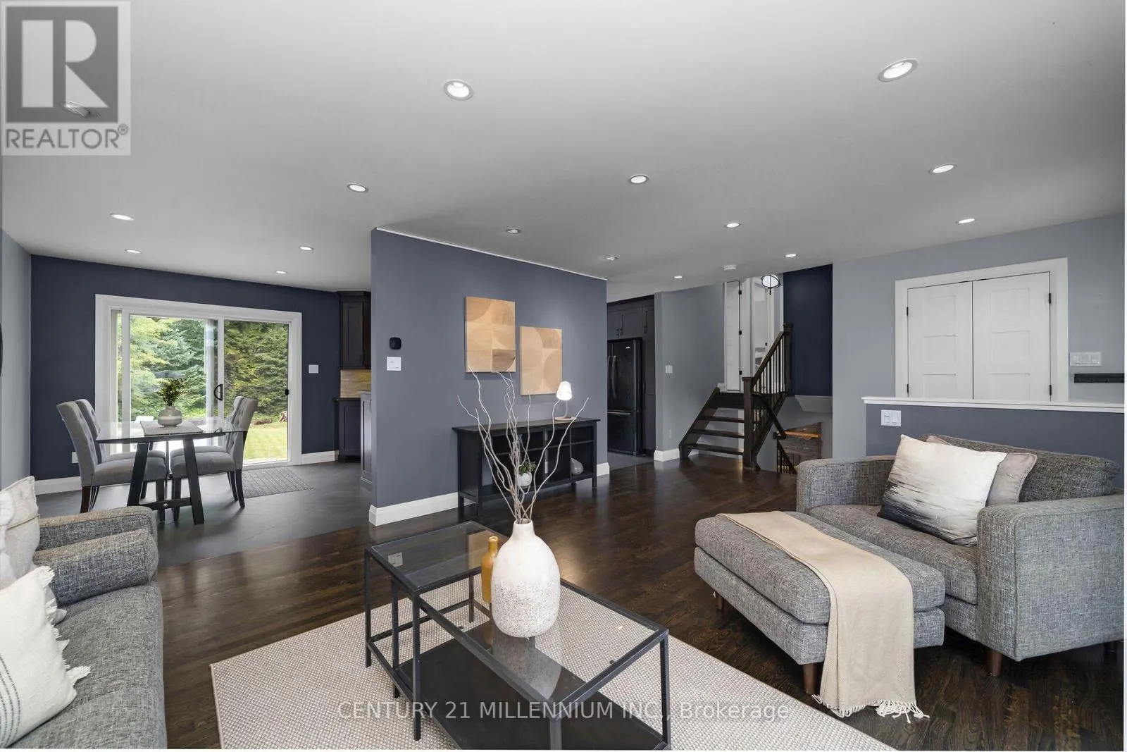 17 ERIN HEIGHTS DRIVE
