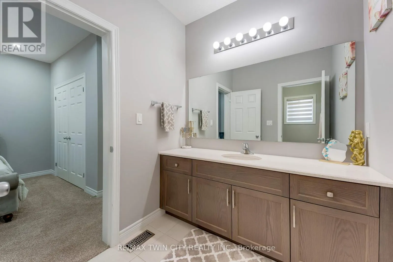 49 SCOTS PINE TRAIL