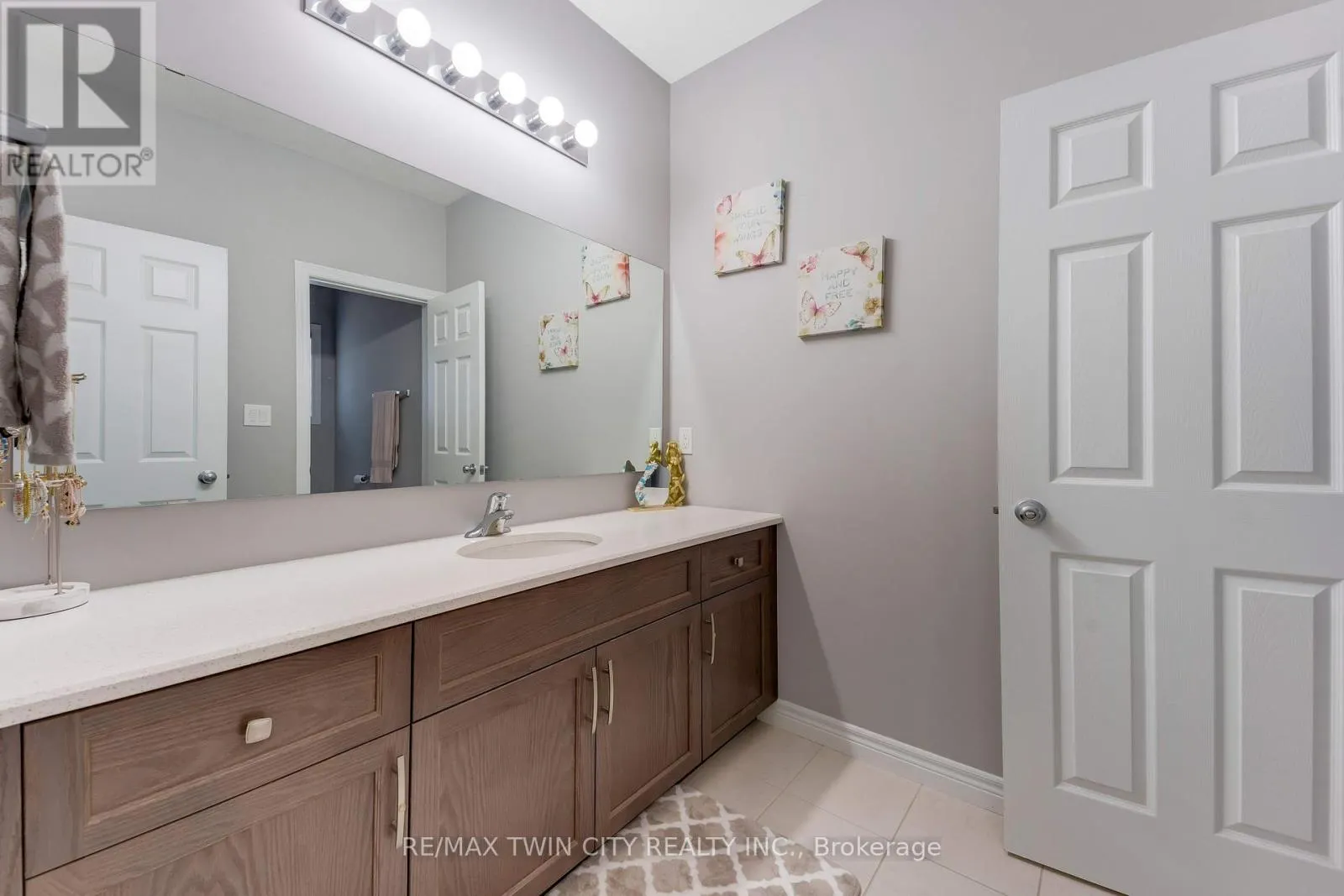 49 SCOTS PINE TRAIL