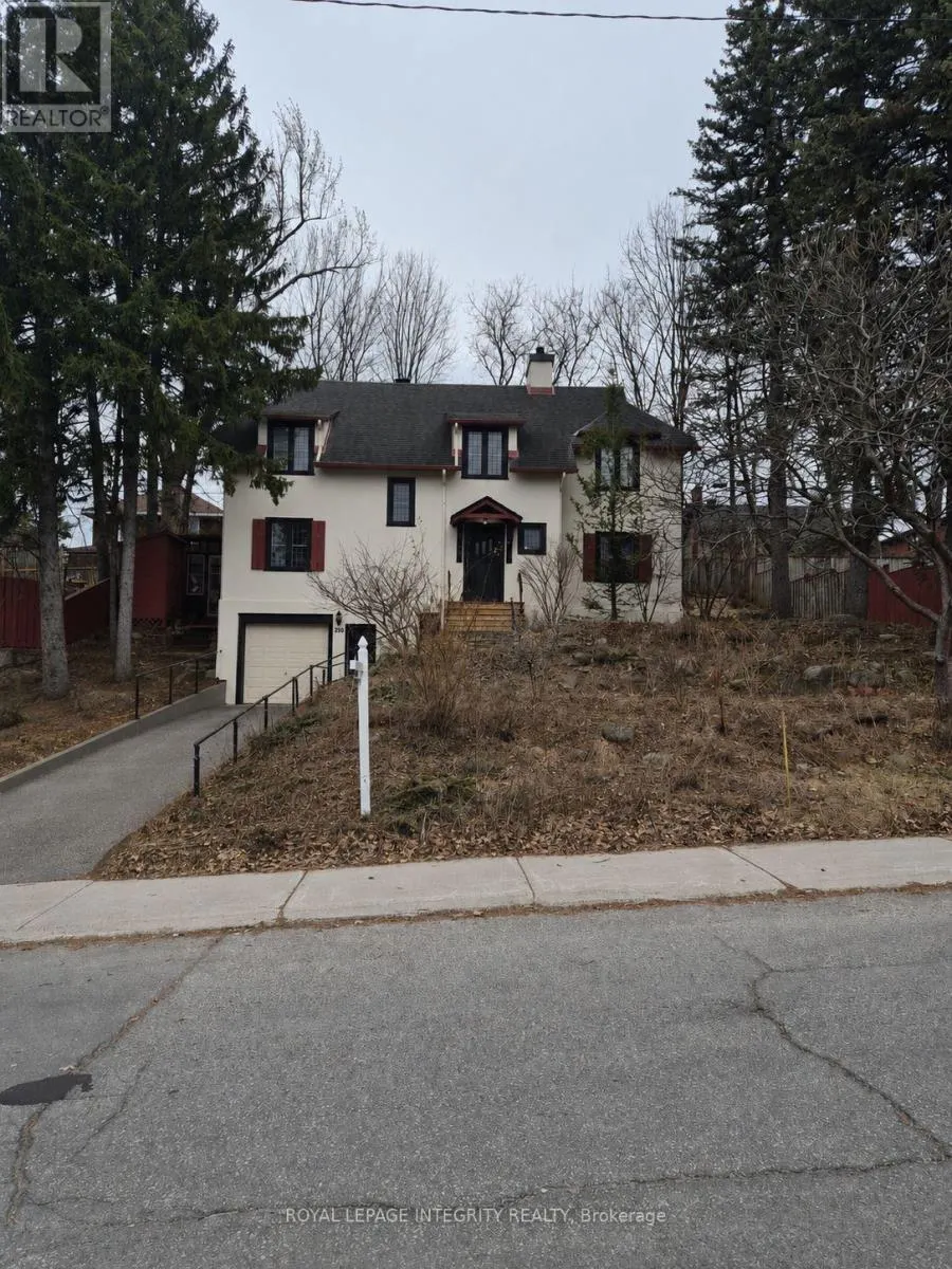 290 A HOLMWOOD AVENUE