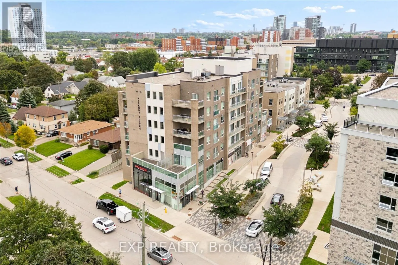 H204 - 62 BALSAM STREET
