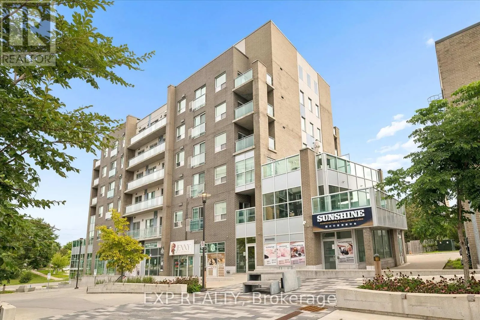 H204 - 62 BALSAM STREET