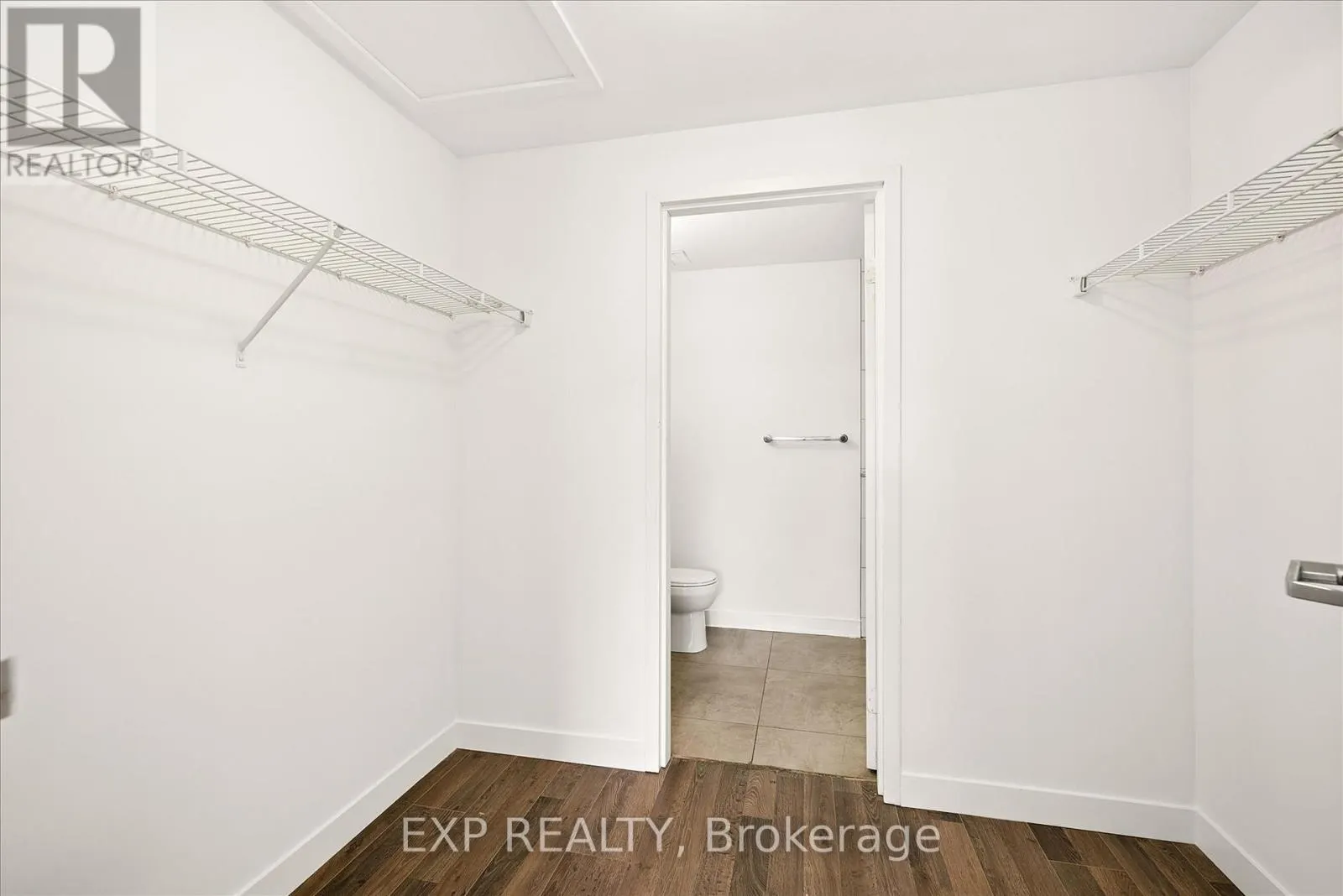 H204 - 62 BALSAM STREET