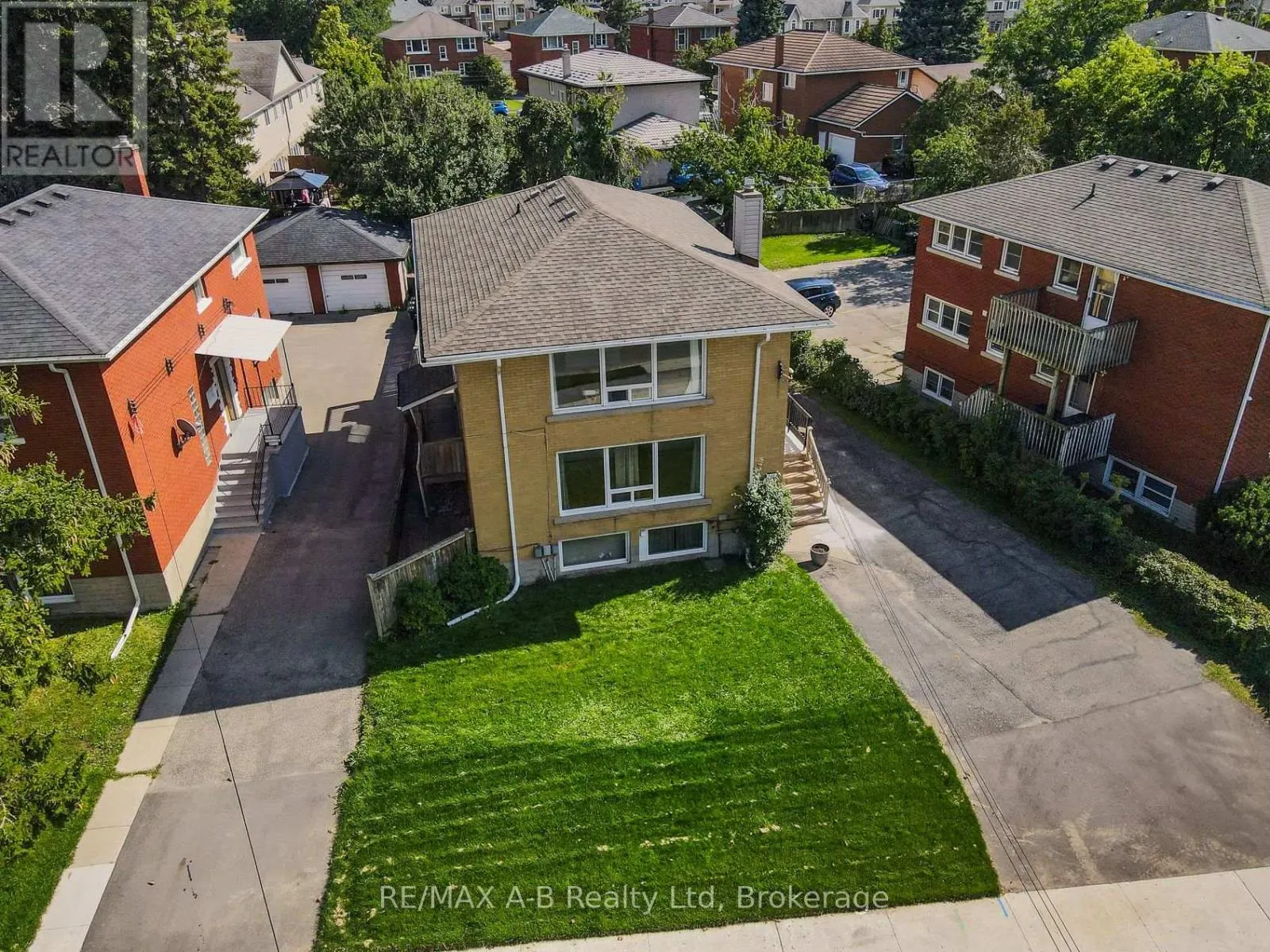 727 FREDERICK STREET