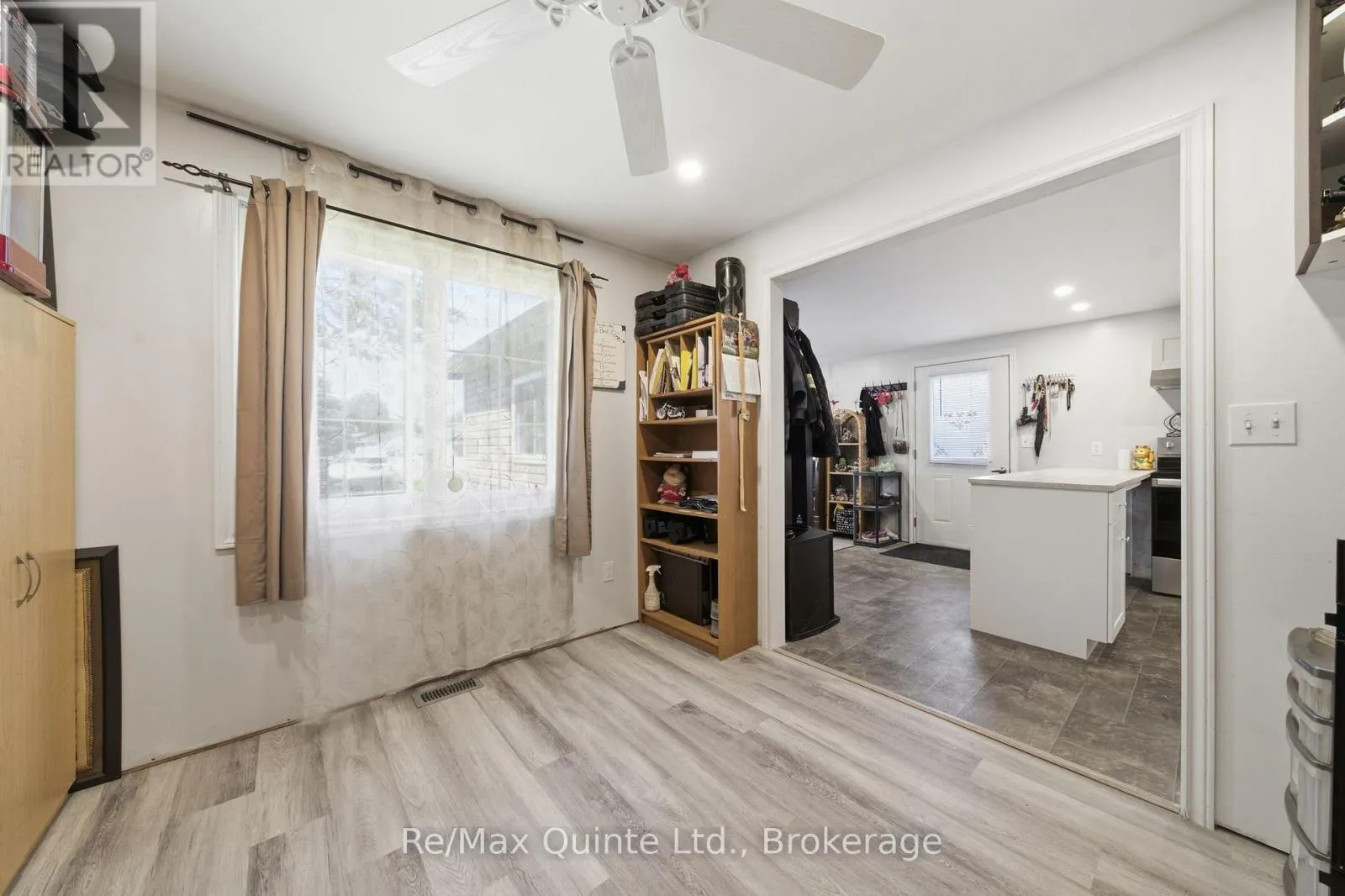 11 GROUSE LANE