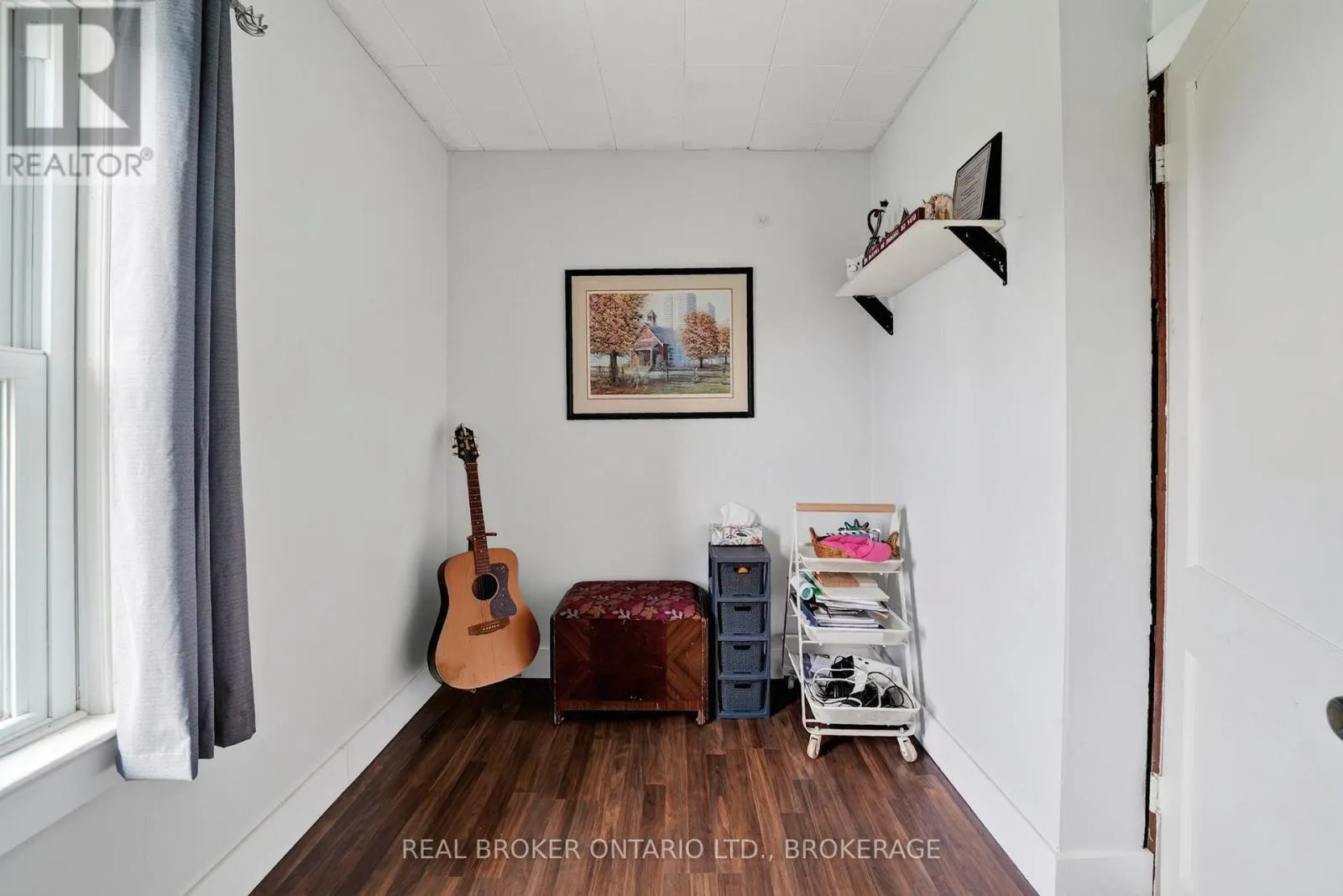 316 FOURTH STREET W