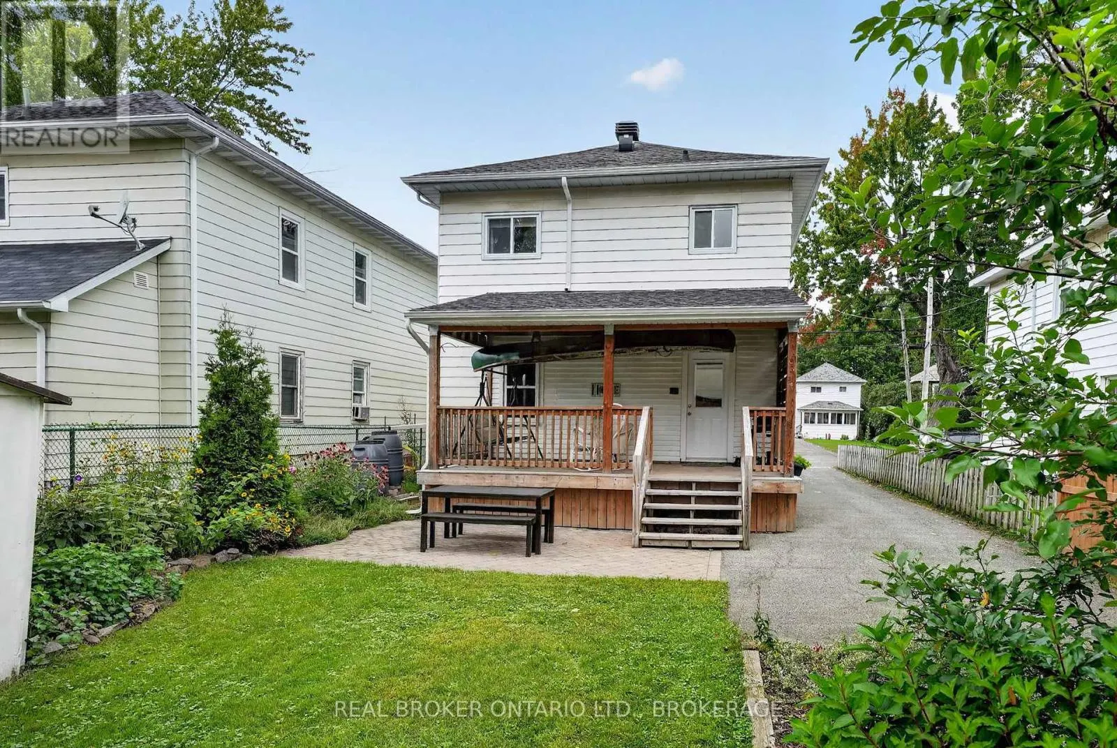 316 FOURTH STREET W