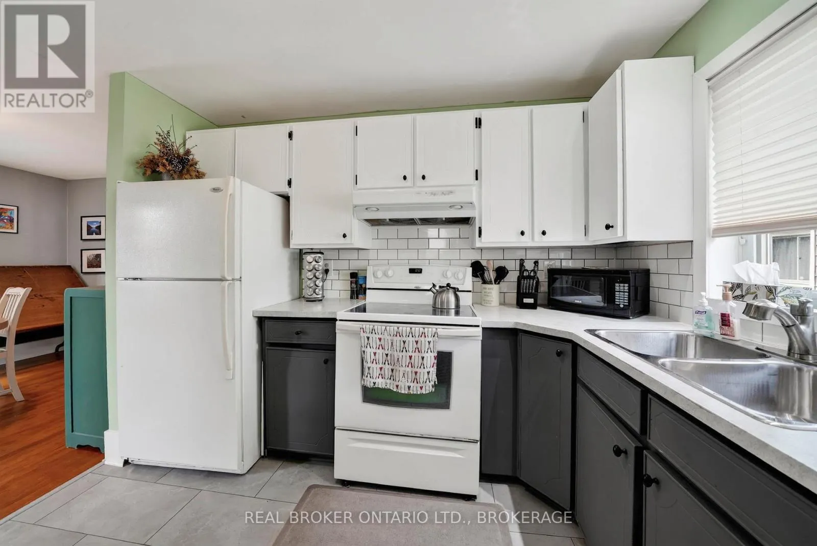 316 FOURTH STREET W