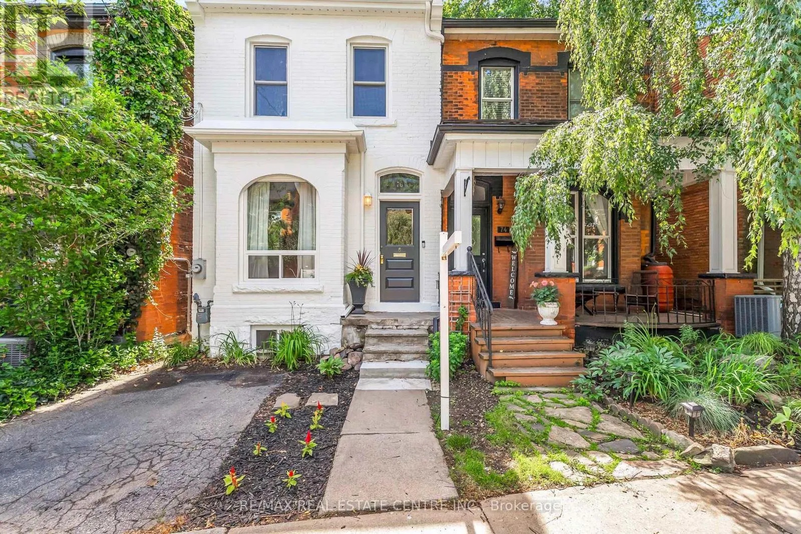 76 PEARL STREET N