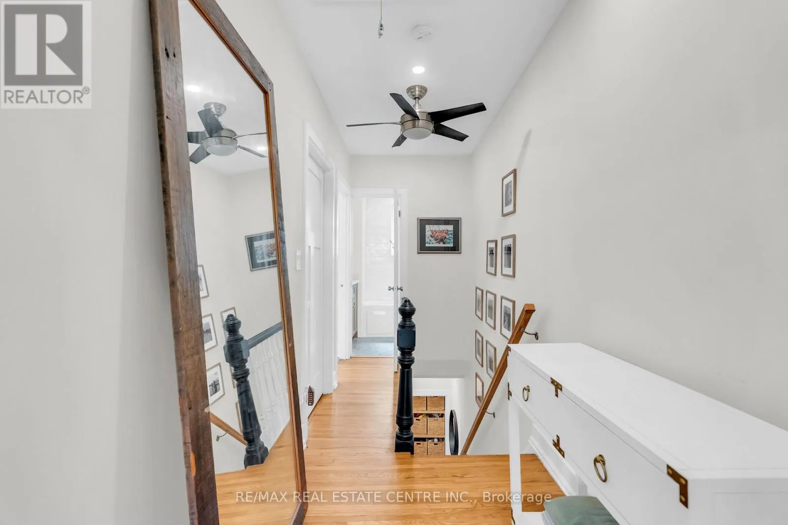 76 PEARL STREET N