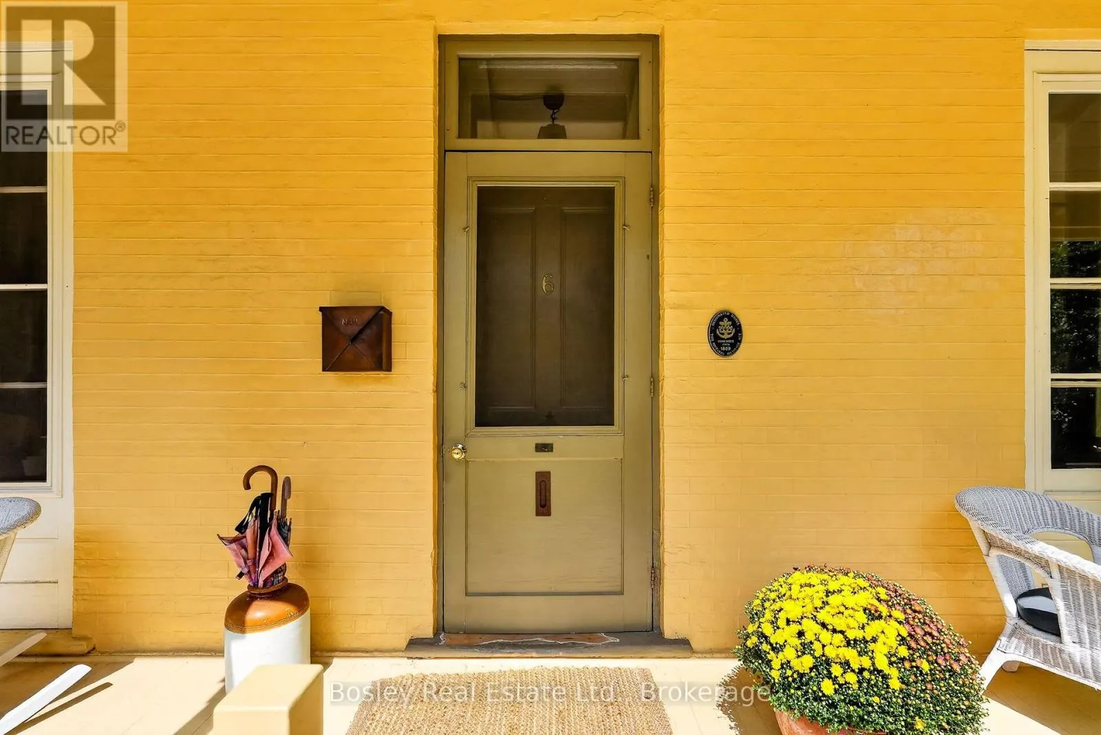 6 BALDWIN STREET