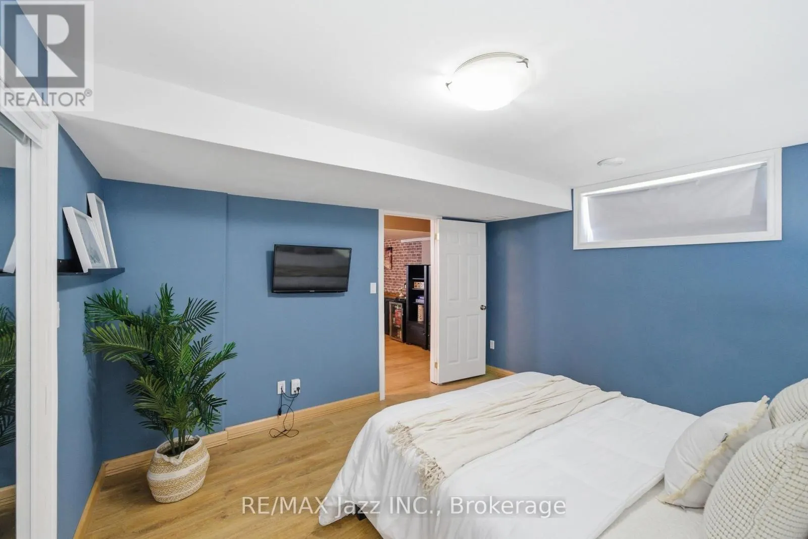 1 COOPER COURT