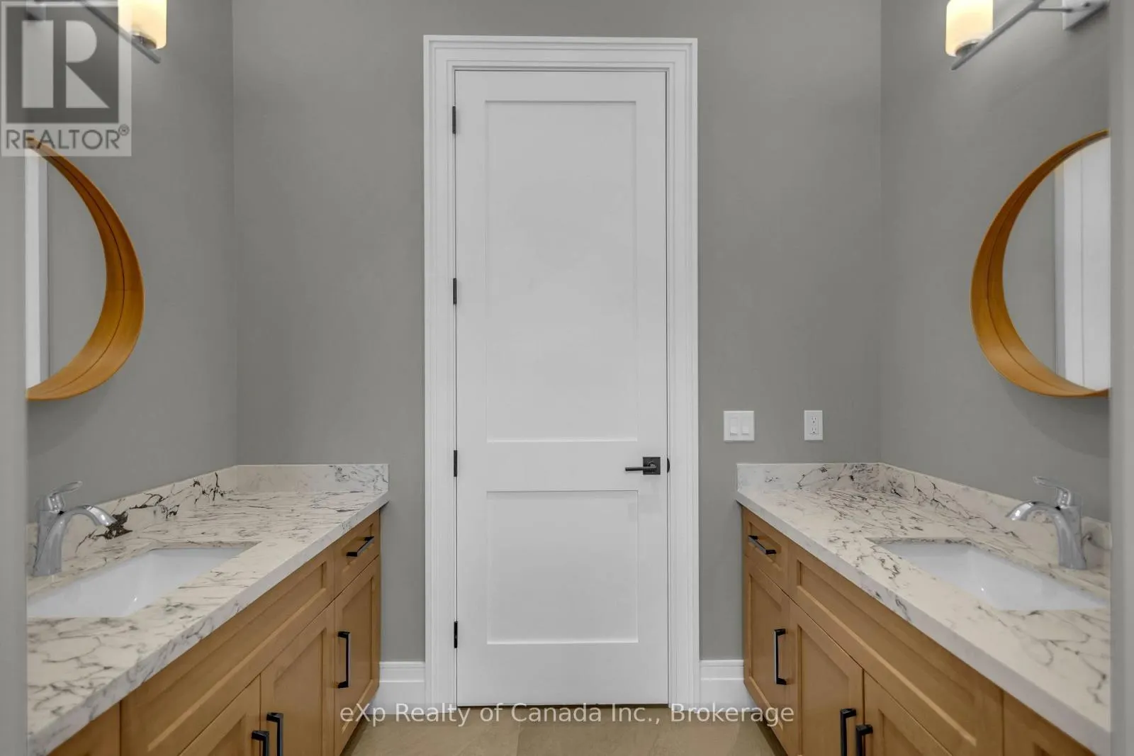 3 CLOVER LANE