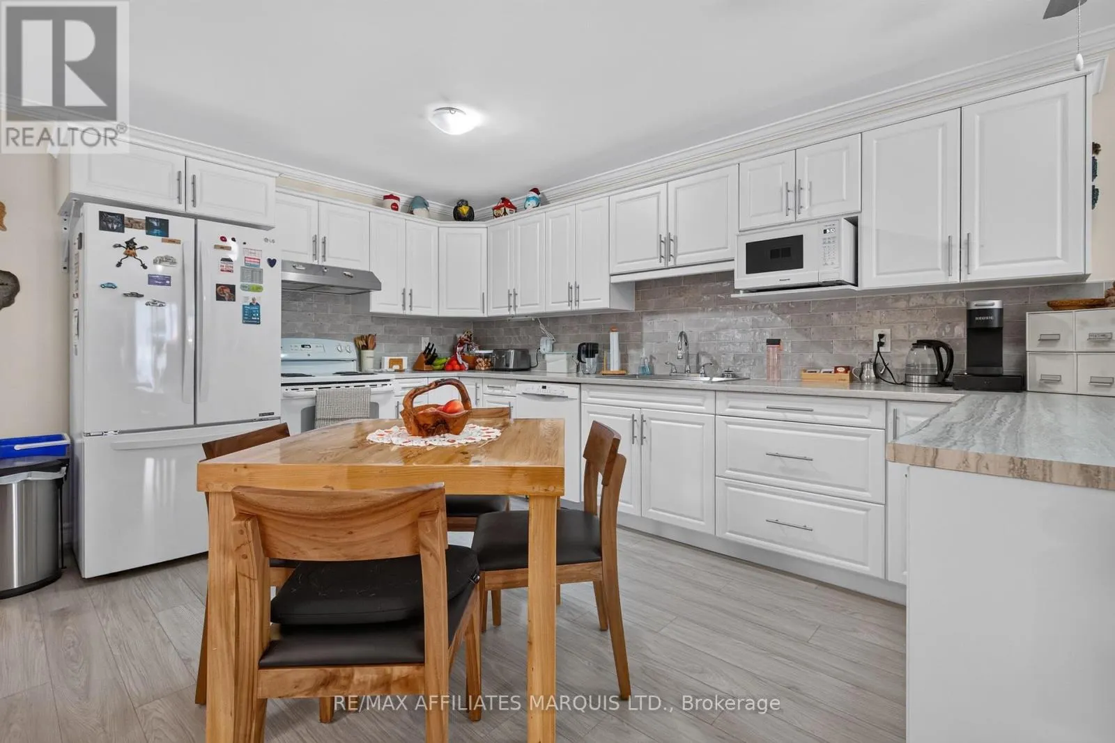631 ST LAWRENCE STREET