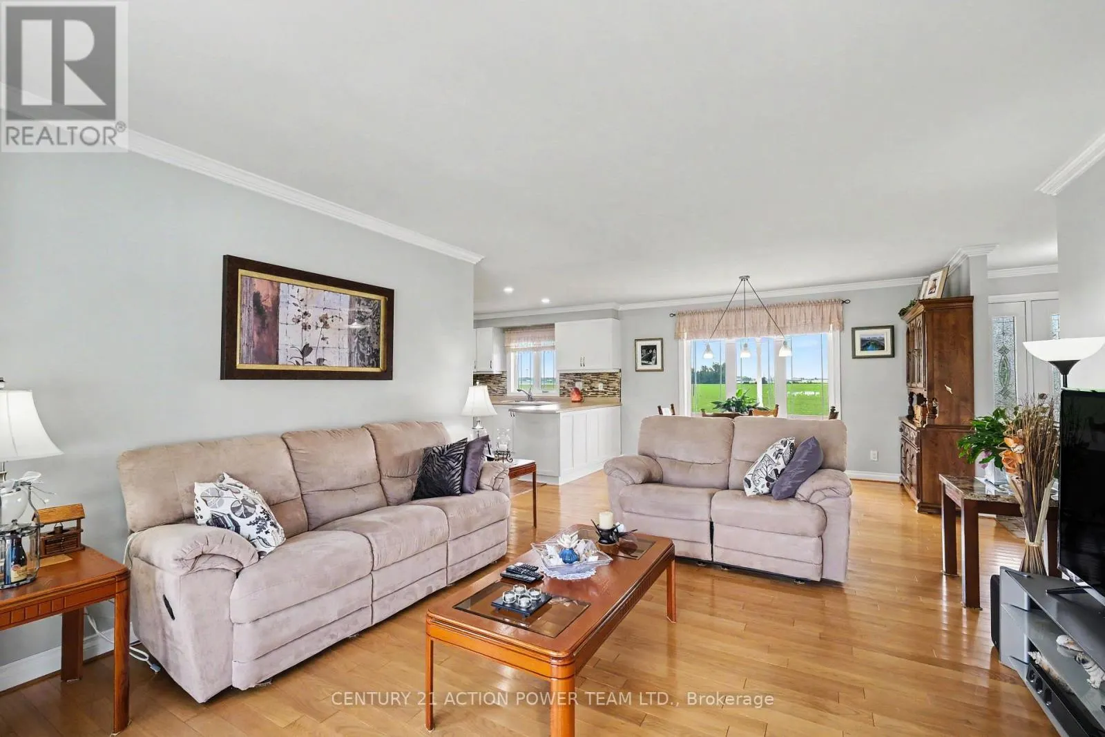 19 CRYSLER STATION ROAD