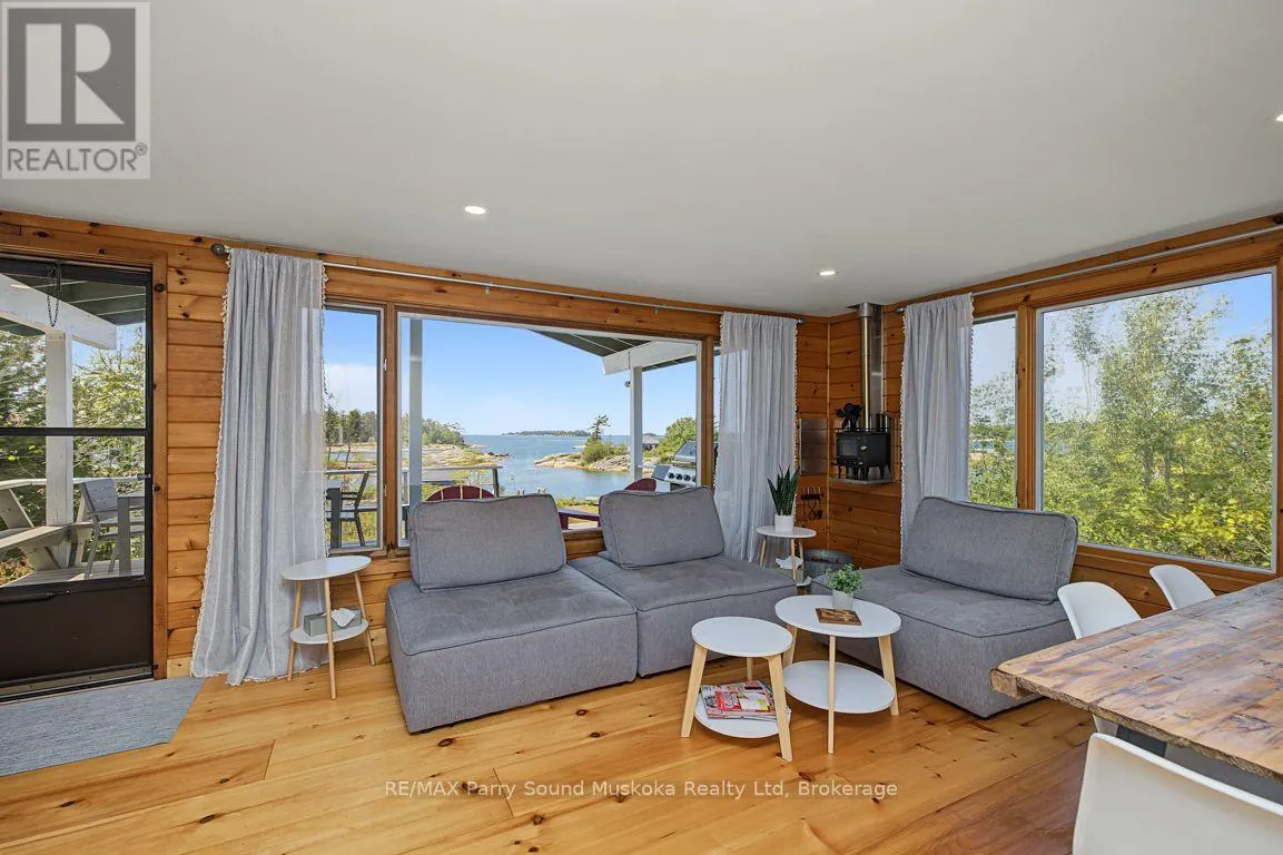 15 FORSYTH'S ROAD