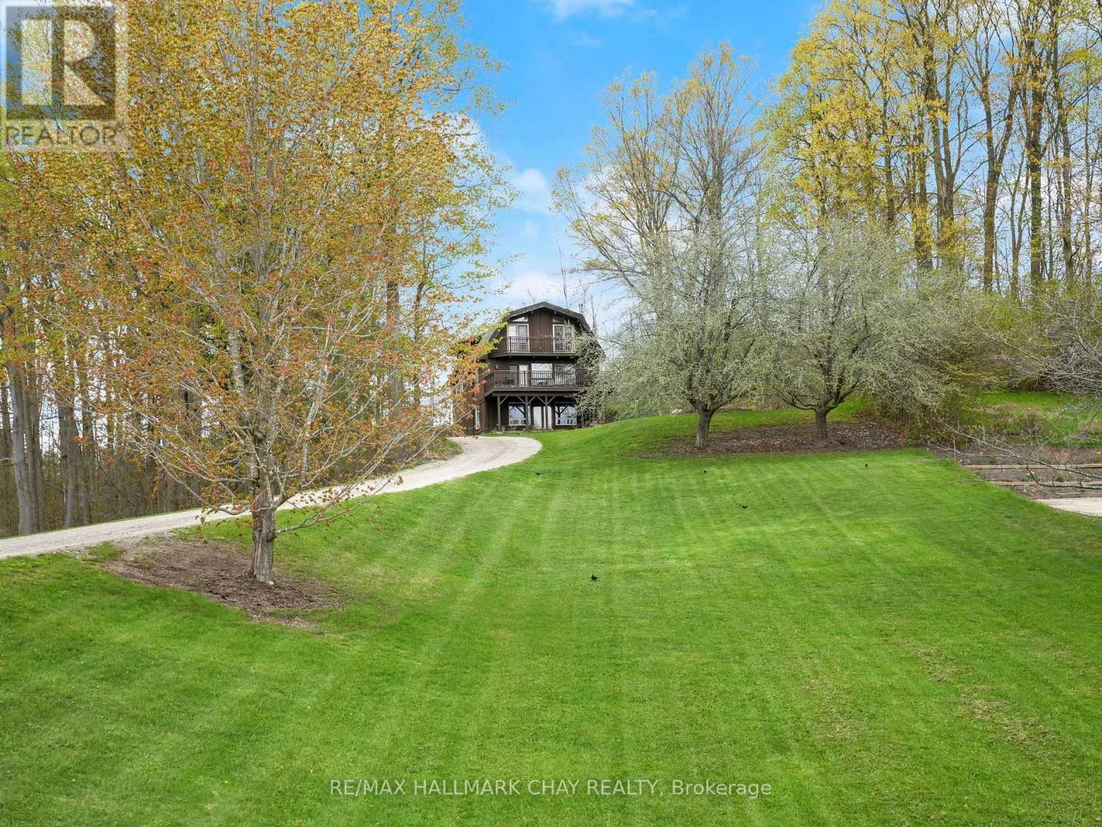 42 MOUNTAINVIEW ROAD