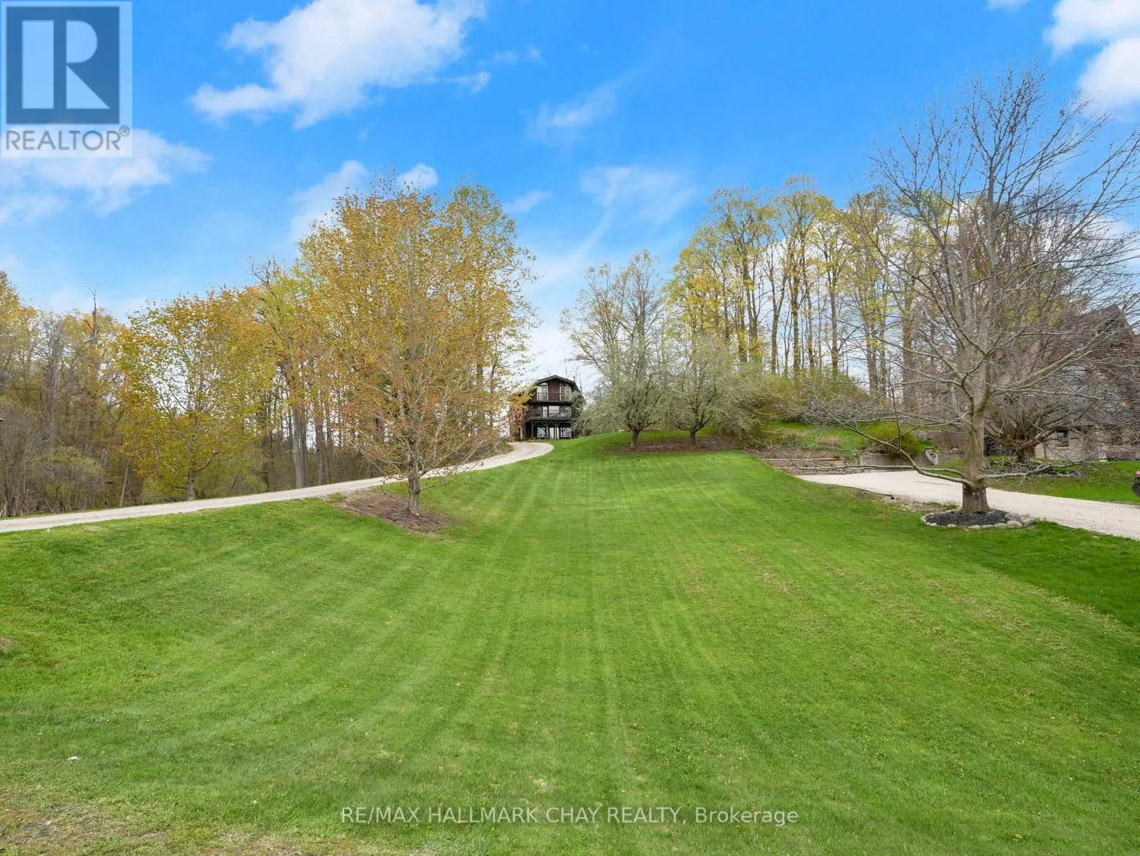 42 MOUNTAINVIEW ROAD