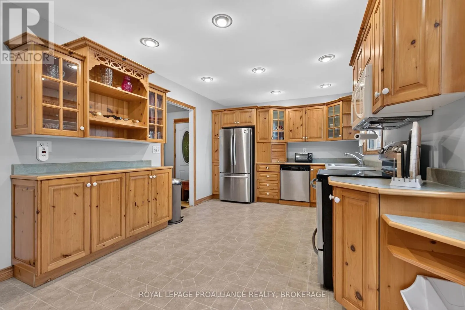 1246 TOWNLINE ROAD