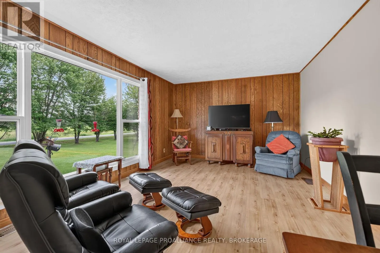 1246 TOWNLINE ROAD