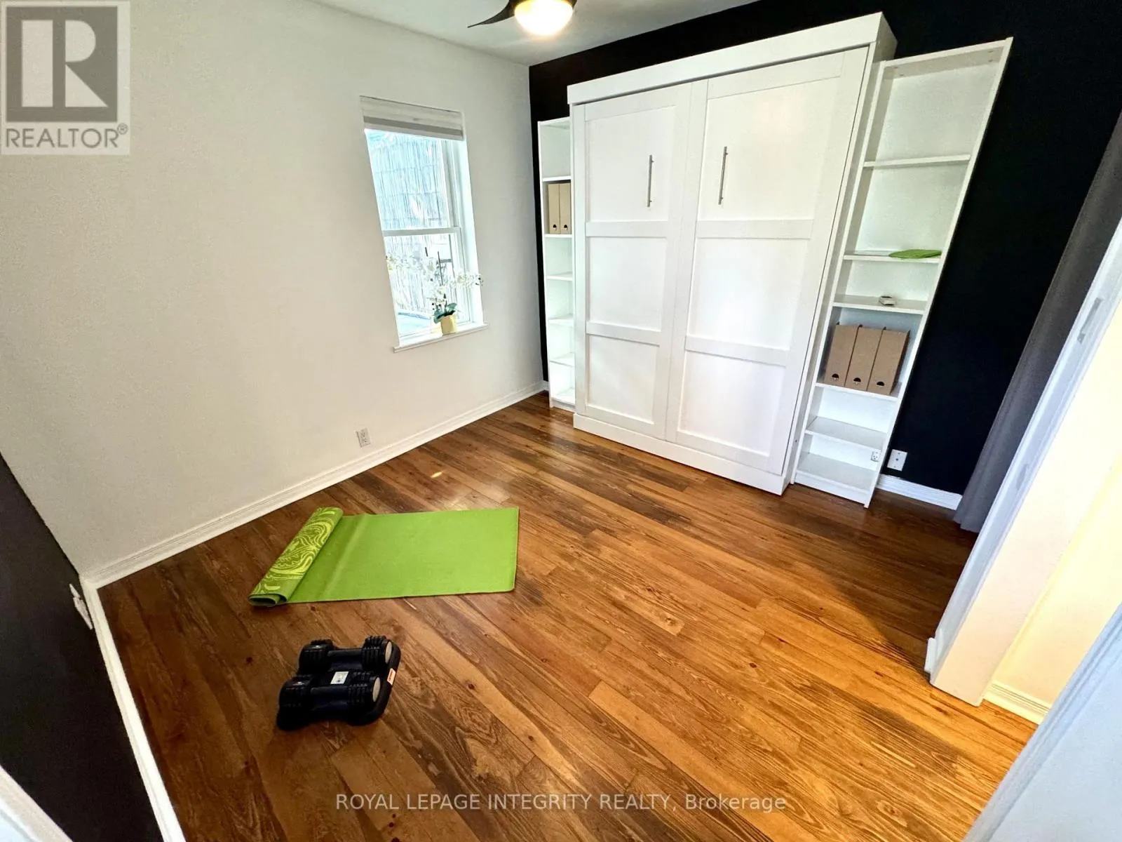 9 HOLMWOOD AVENUE