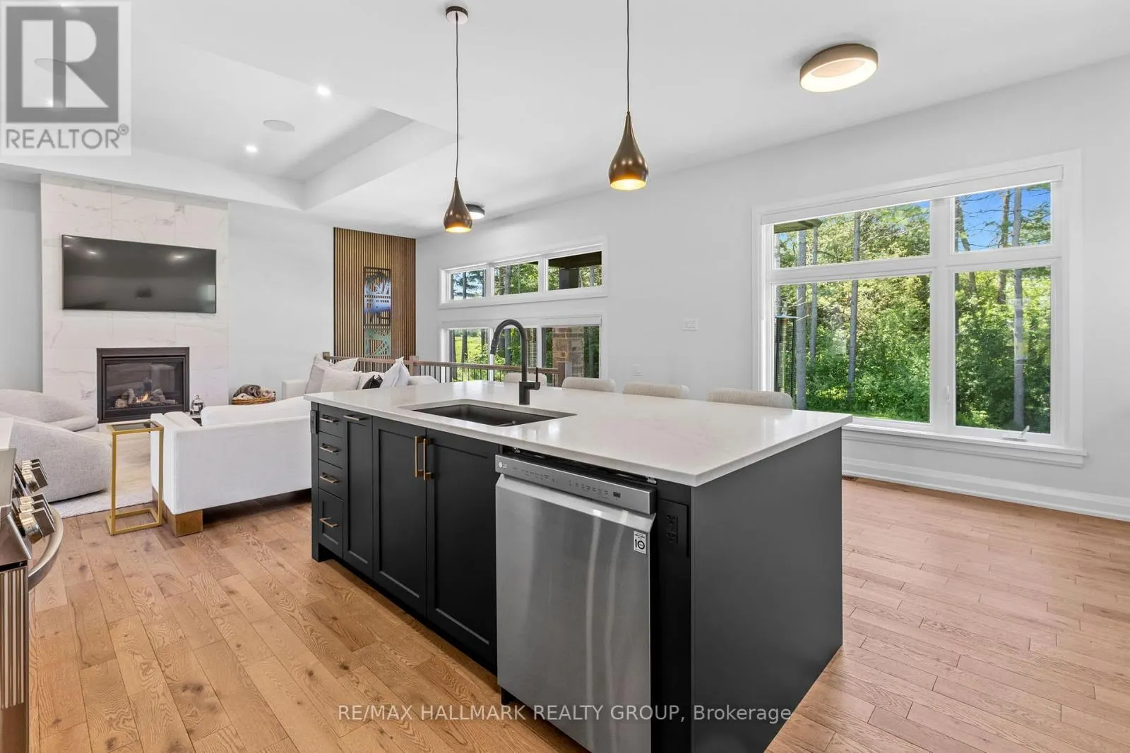 412 BUTLER FARM ROAD