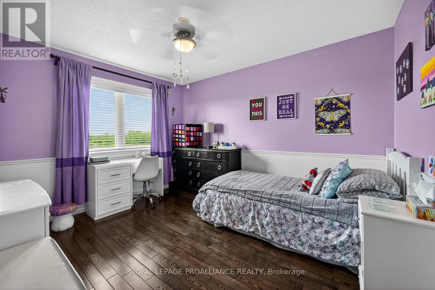 1014 CRESTWOOD DRIVE