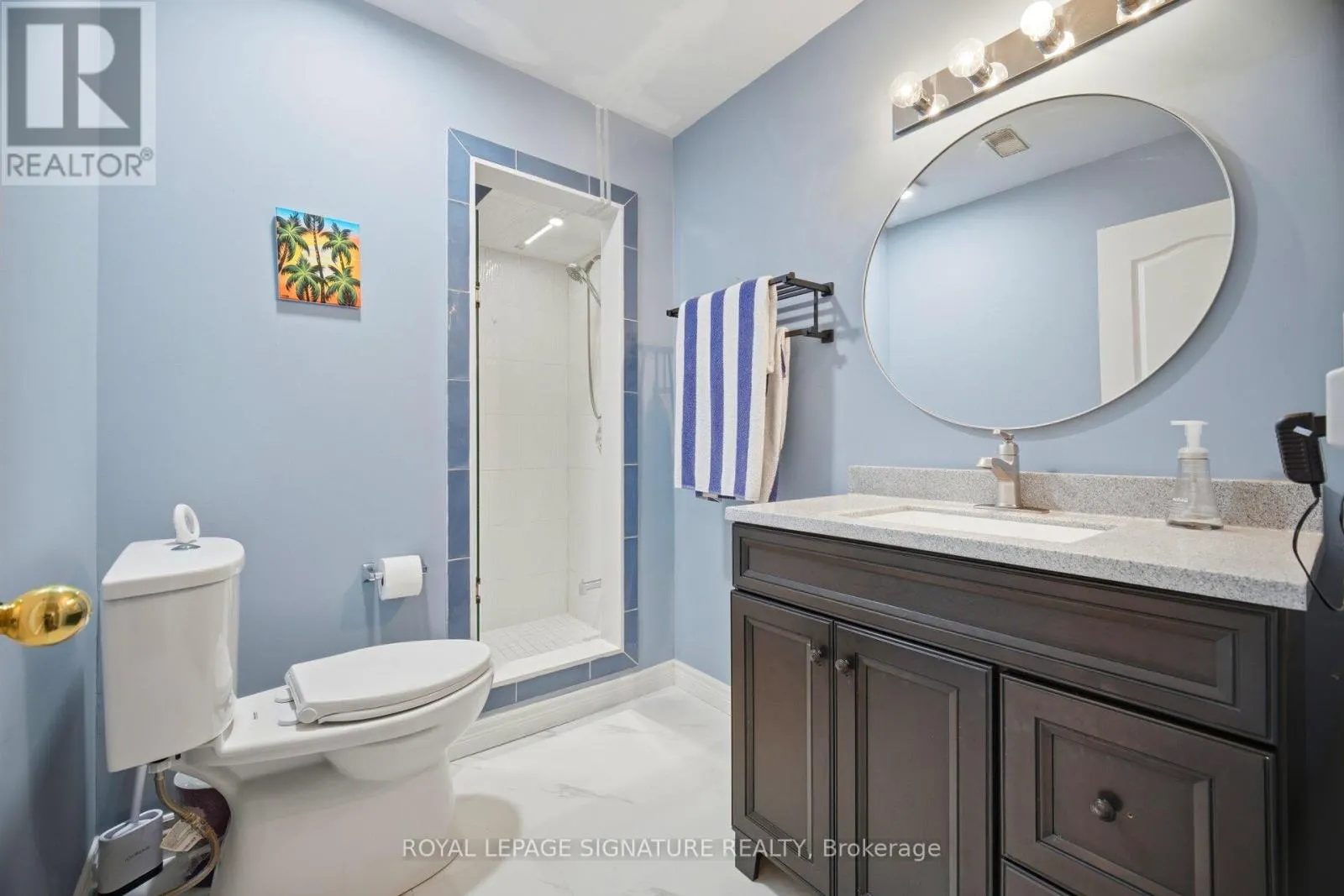 5122 MEADOWOOD LANE