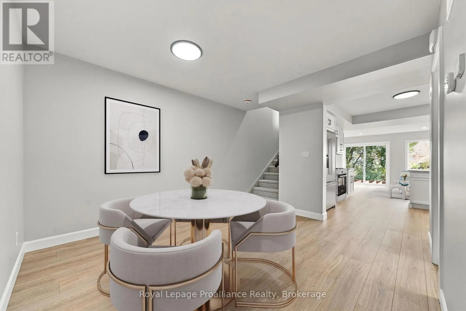 77 COUSINS CRESCENT