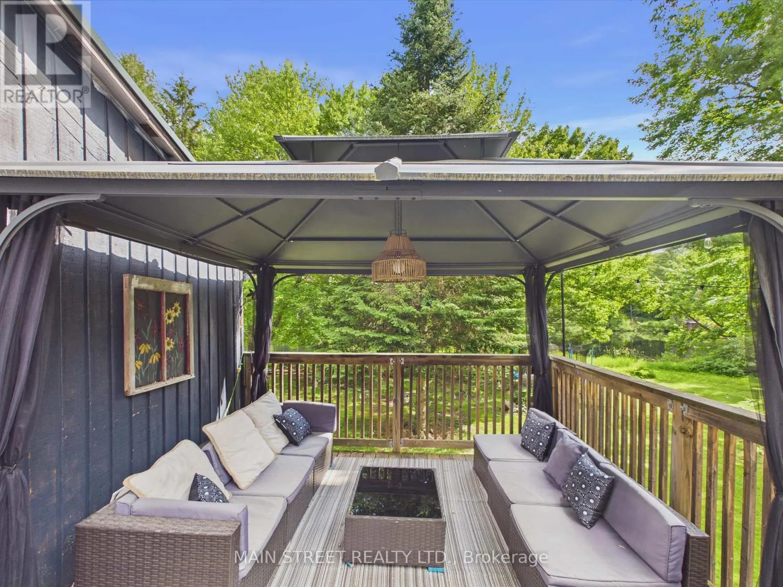 1063 SHERWOOD FOREST ROAD