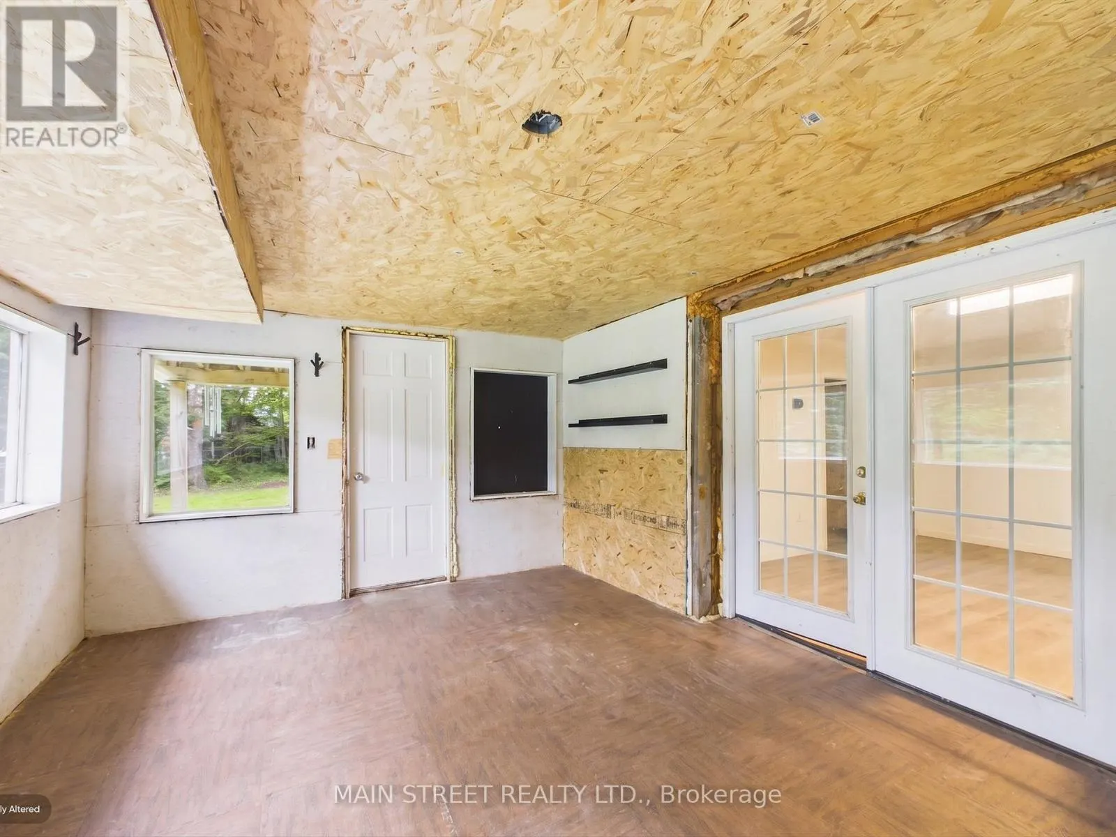 1063 SHERWOOD FOREST ROAD