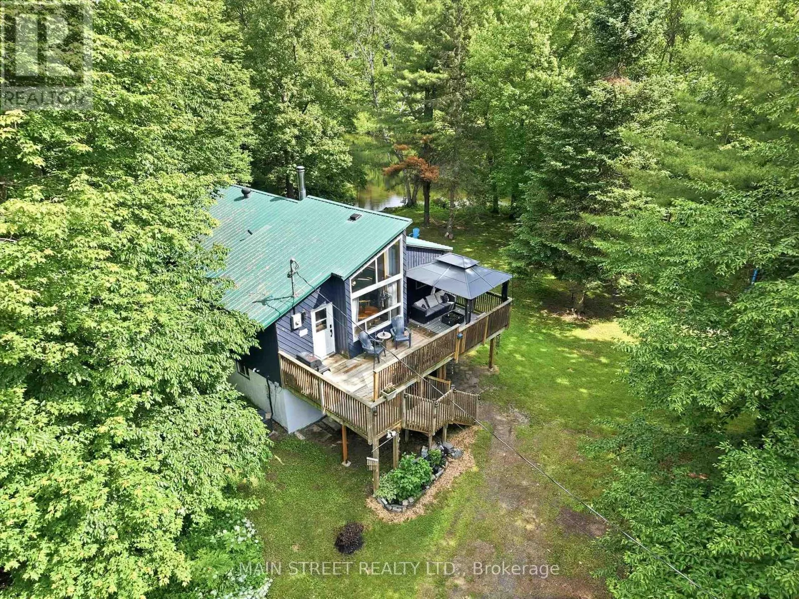 1063 SHERWOOD FOREST ROAD