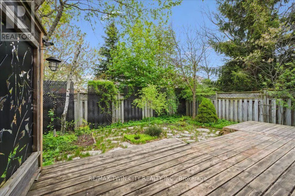 537 HAVENDALE PLACE