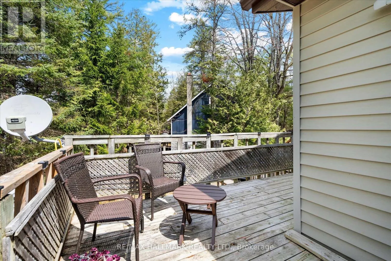 25 LITTLE SILVER LAKE WAY