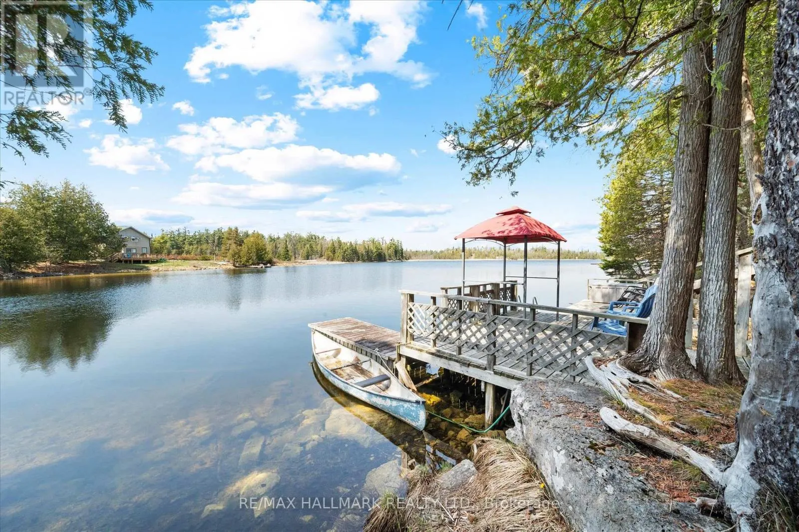 25 LITTLE SILVER LAKE WAY