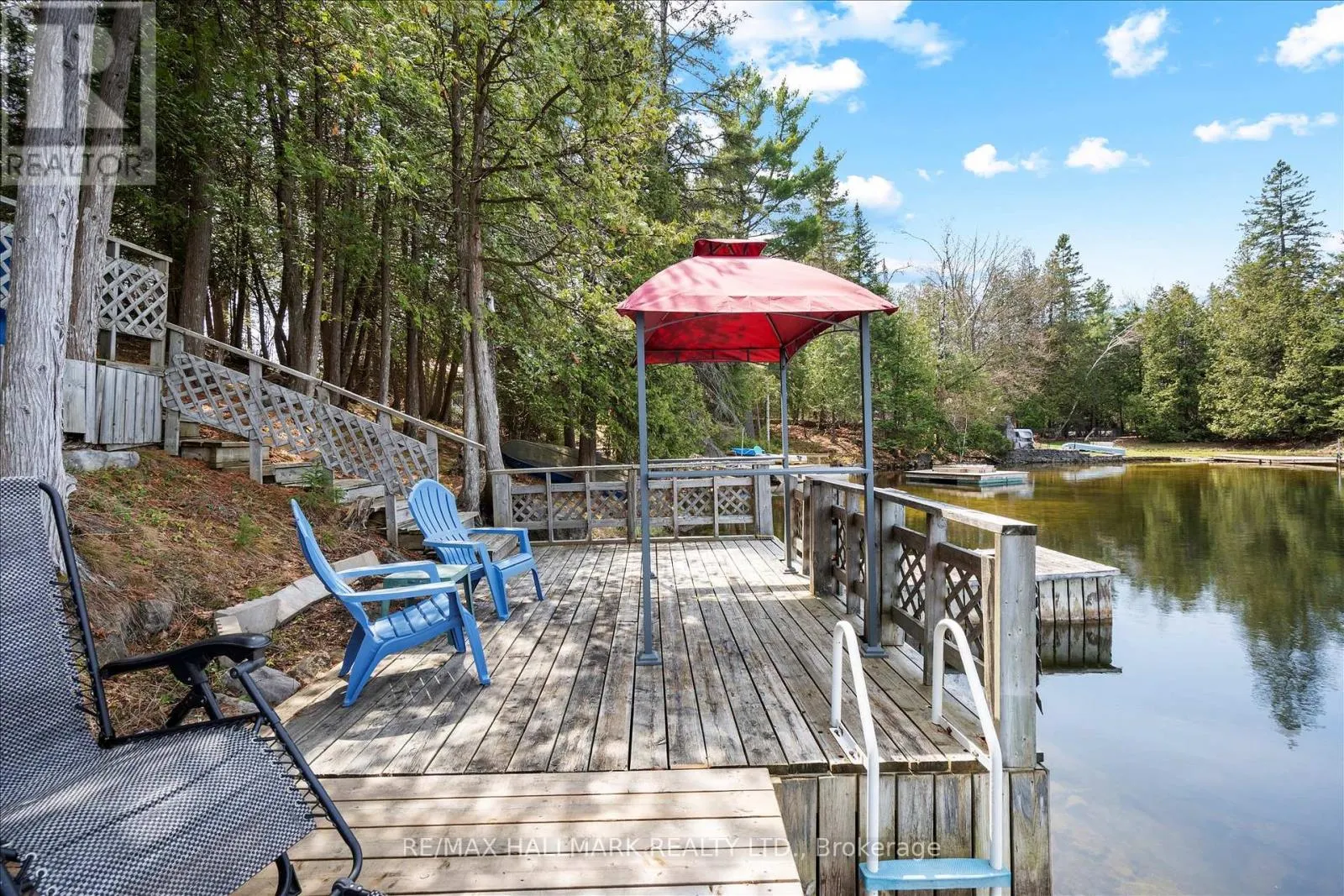 25 LITTLE SILVER LAKE WAY
