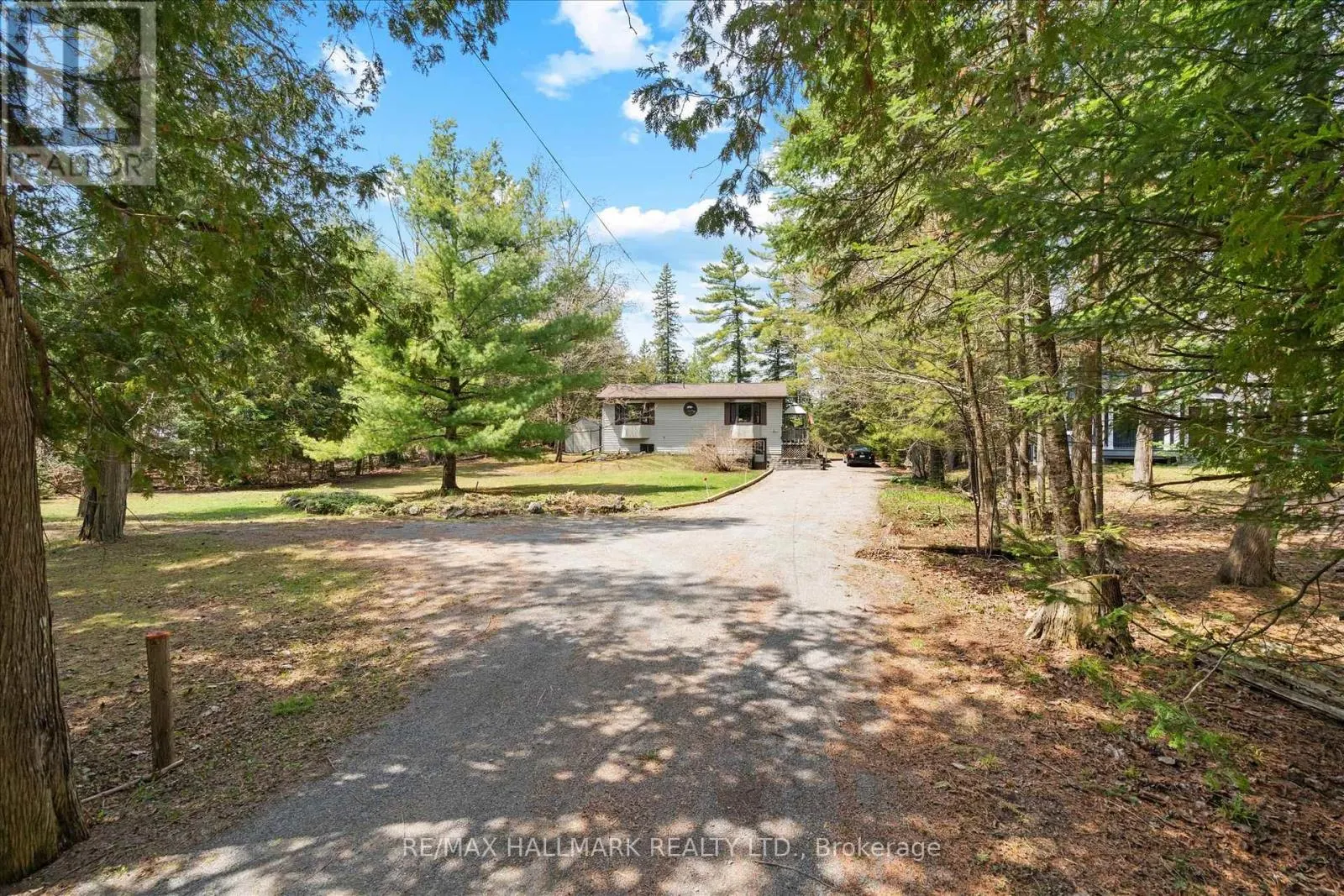 25 LITTLE SILVER LAKE WAY