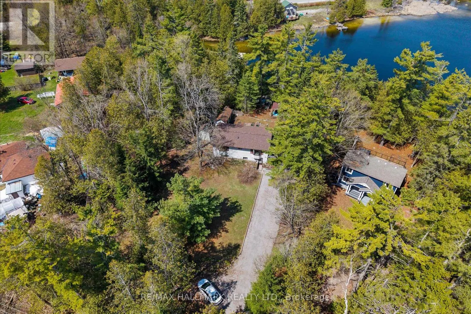25 LITTLE SILVER LAKE WAY