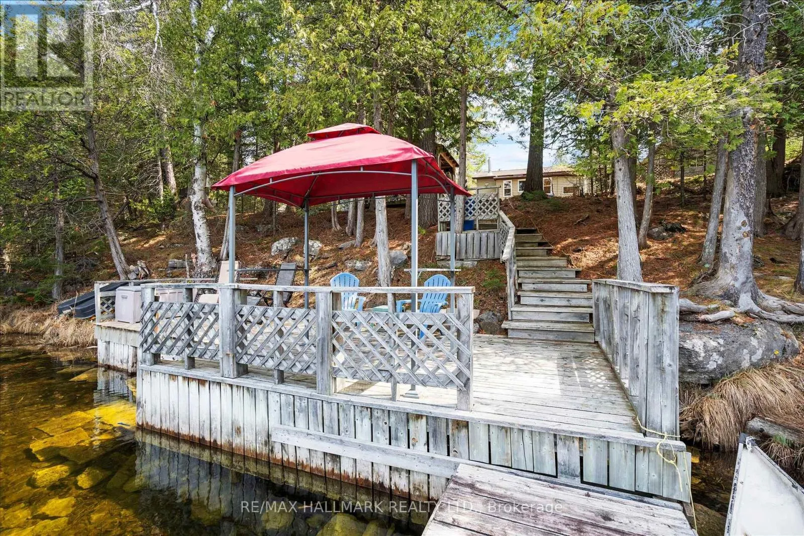 25 LITTLE SILVER LAKE WAY