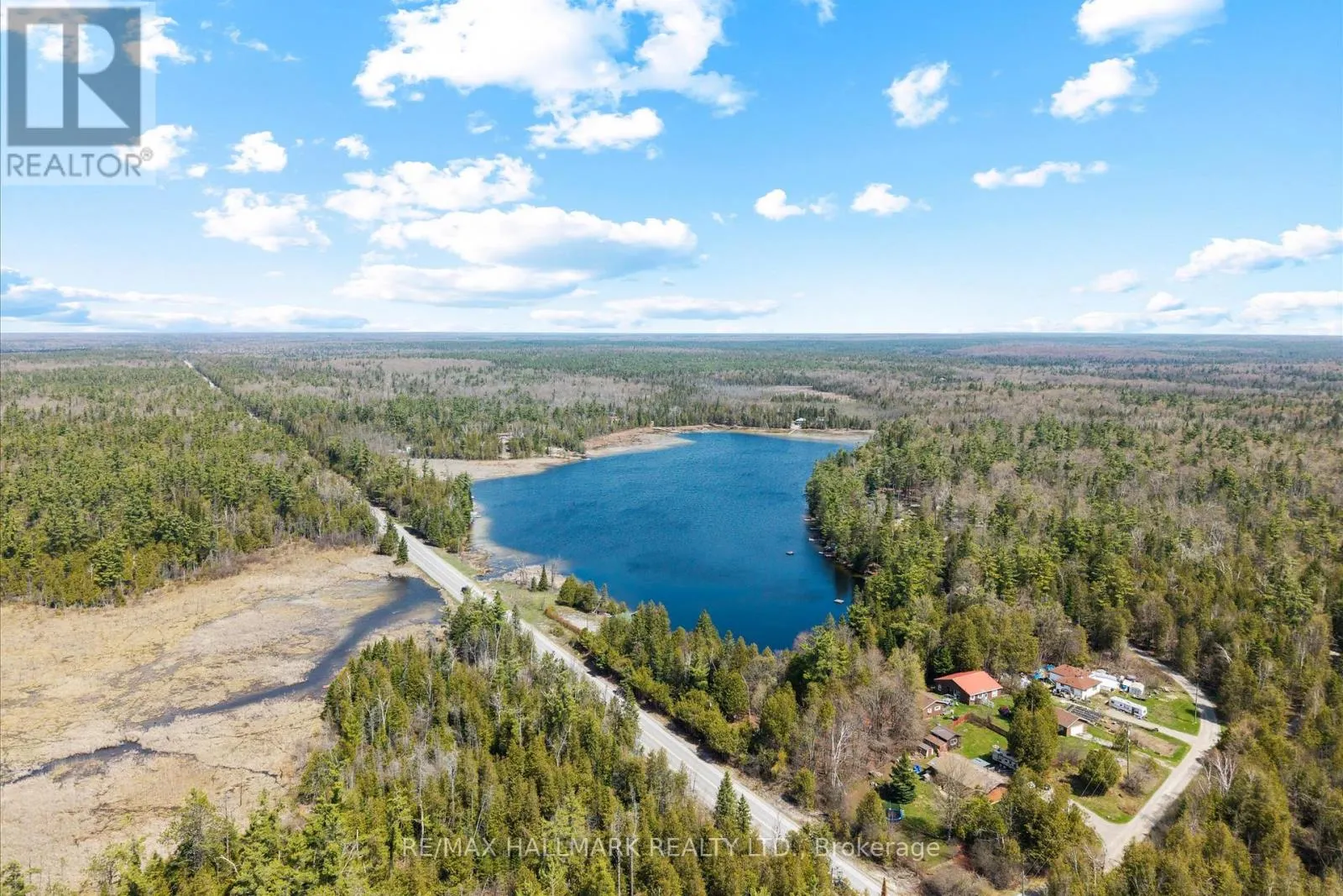25 LITTLE SILVER LAKE WAY