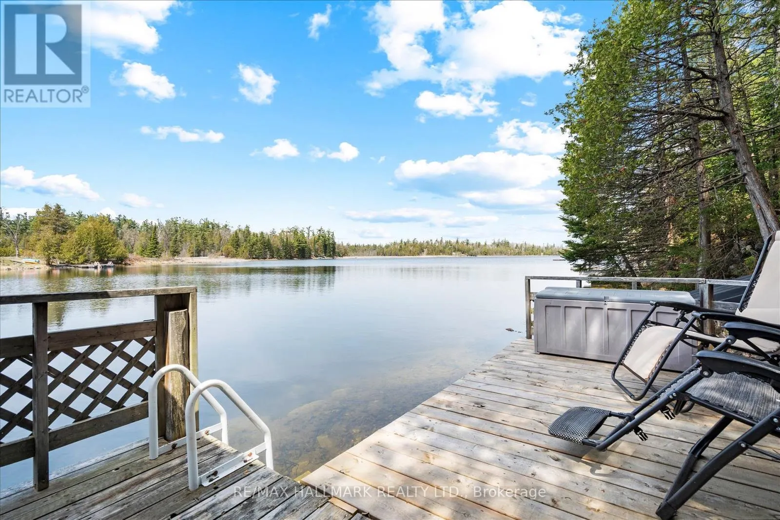 25 LITTLE SILVER LAKE WAY
