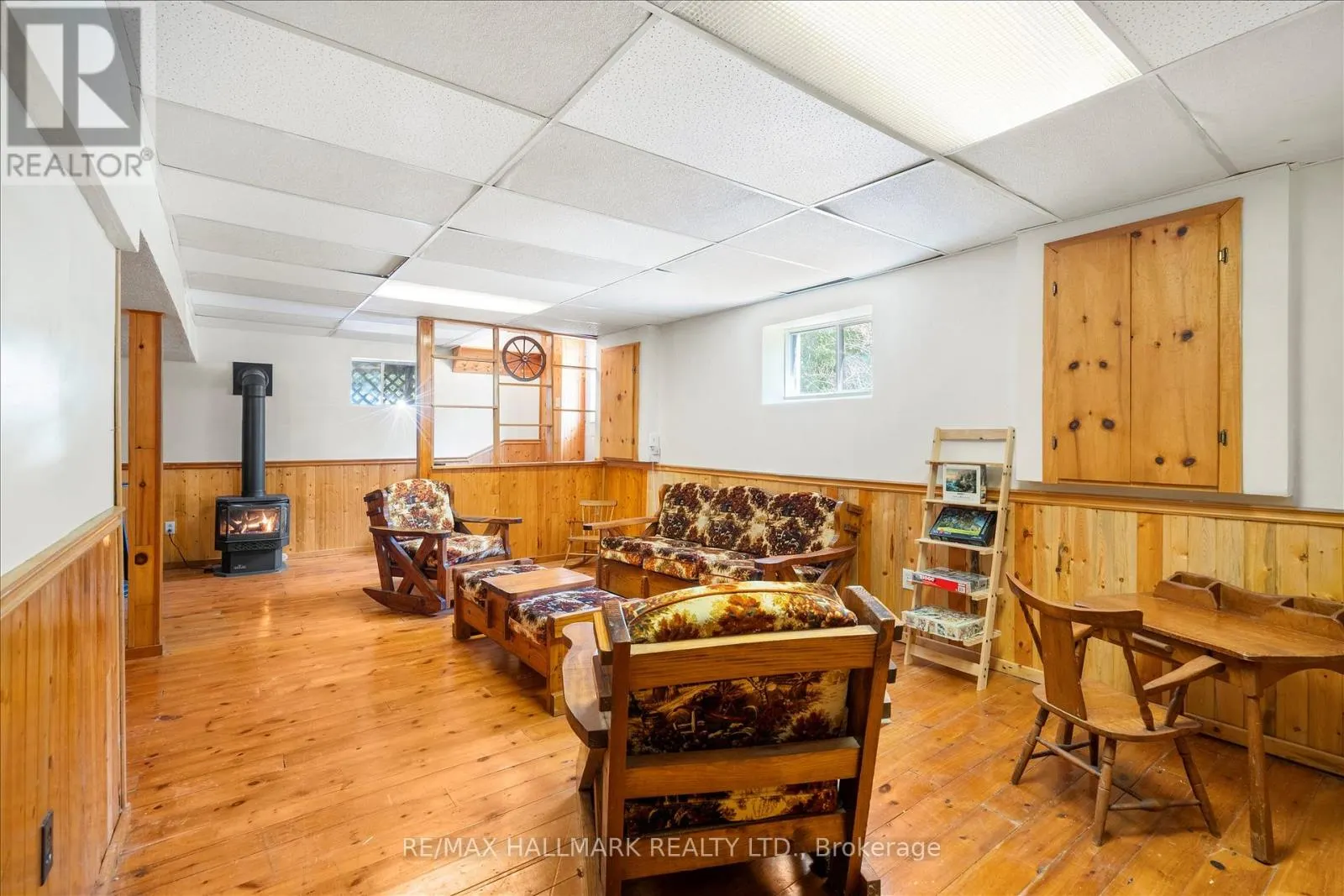 25 LITTLE SILVER LAKE WAY