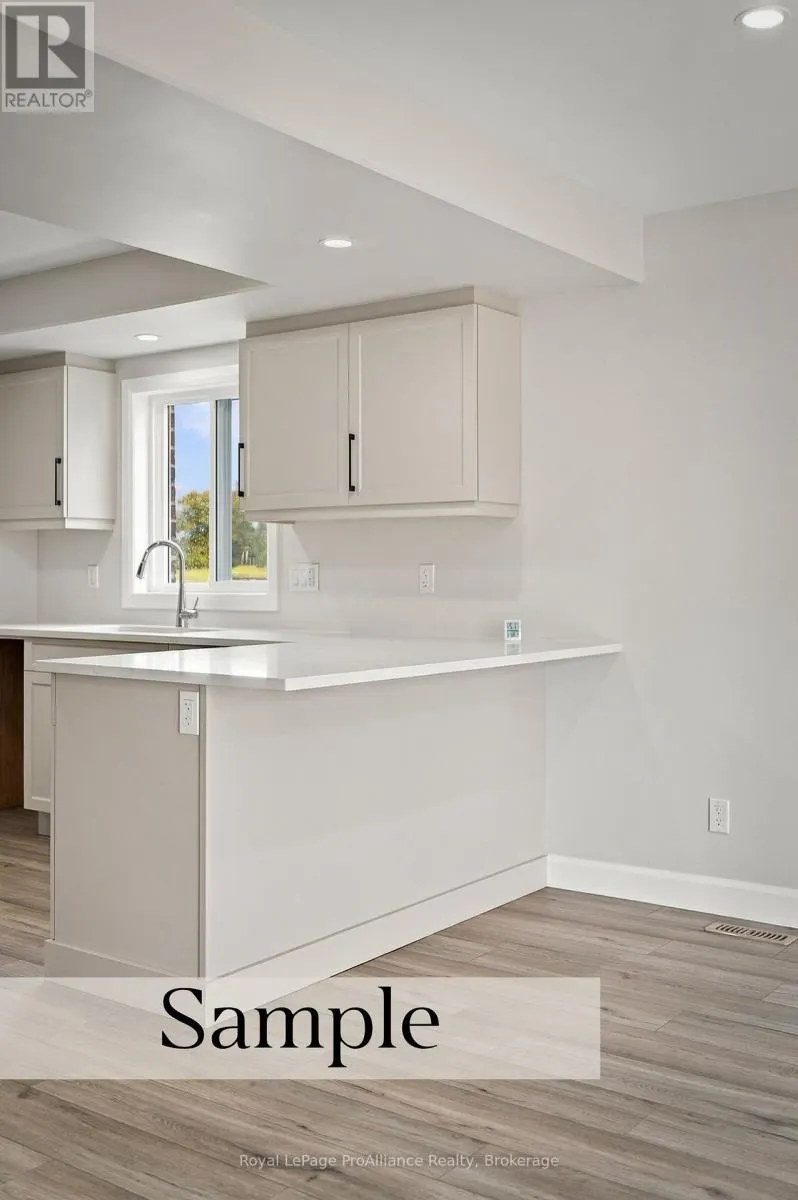 85 COUSINS CRESCENT