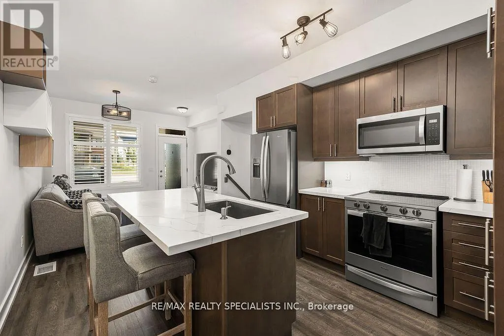 2 - 261 SKINNER ROAD