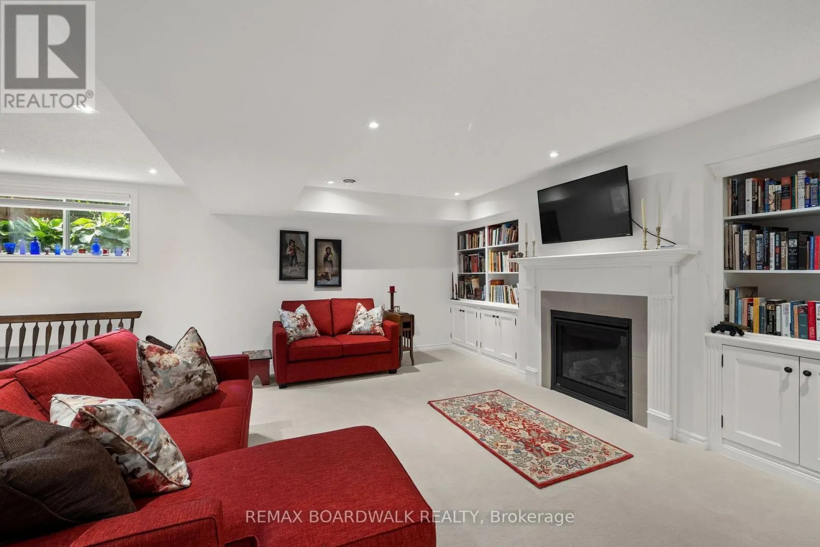 147 OXFORD STREET W